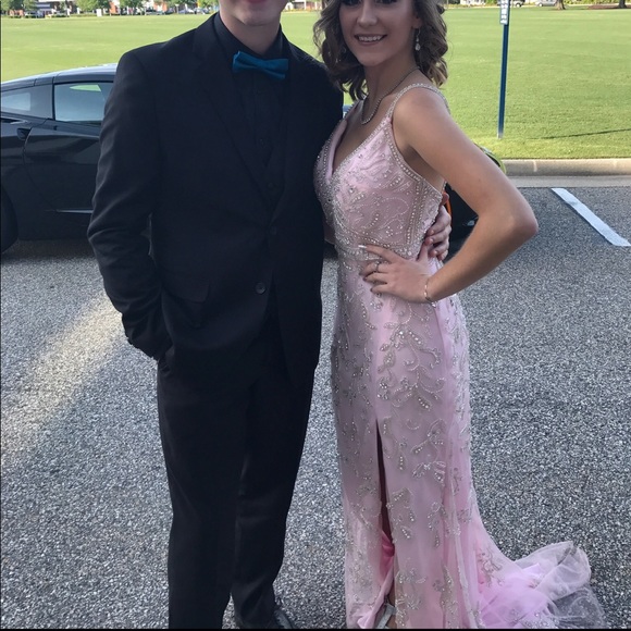 PINK SEQUIN PROM DRESS!! - Picture 3 of 3